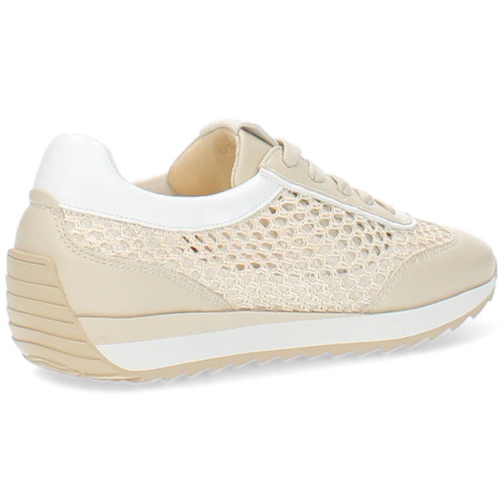 beige sneaker