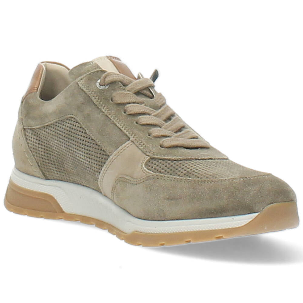 taupe sneaker