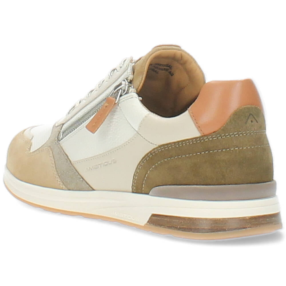 beige sneaker