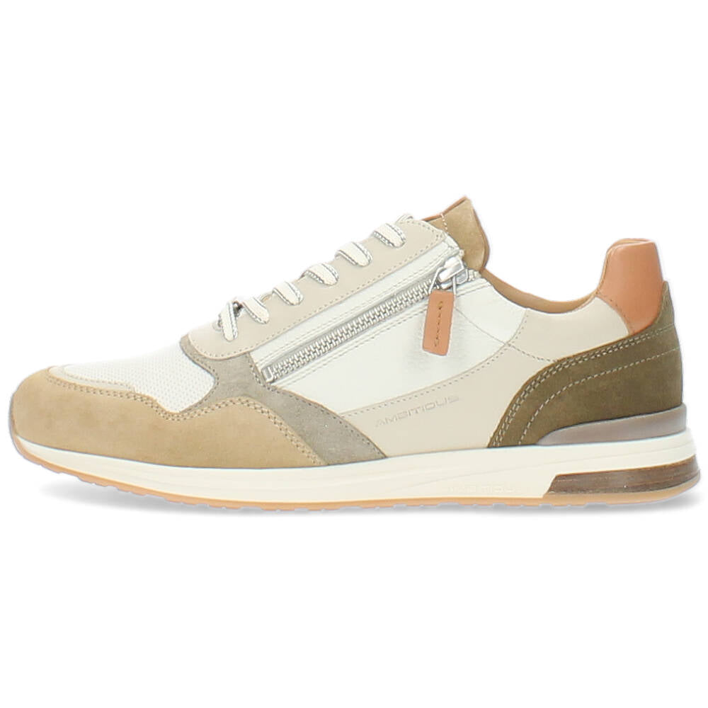 beige sneaker