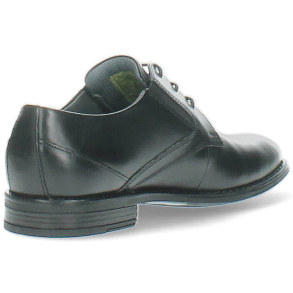 zwarte geklede schoen