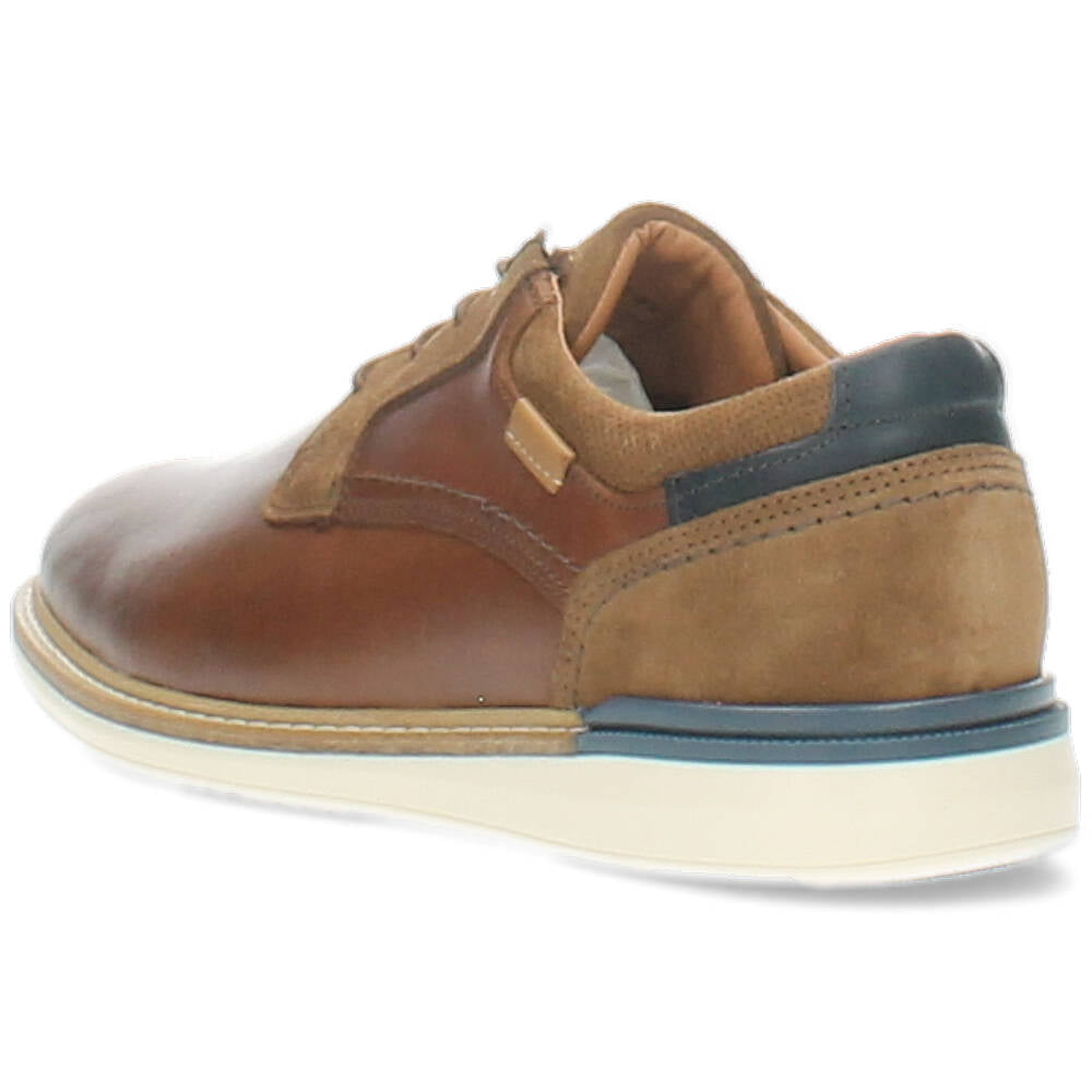 cognac sneaker