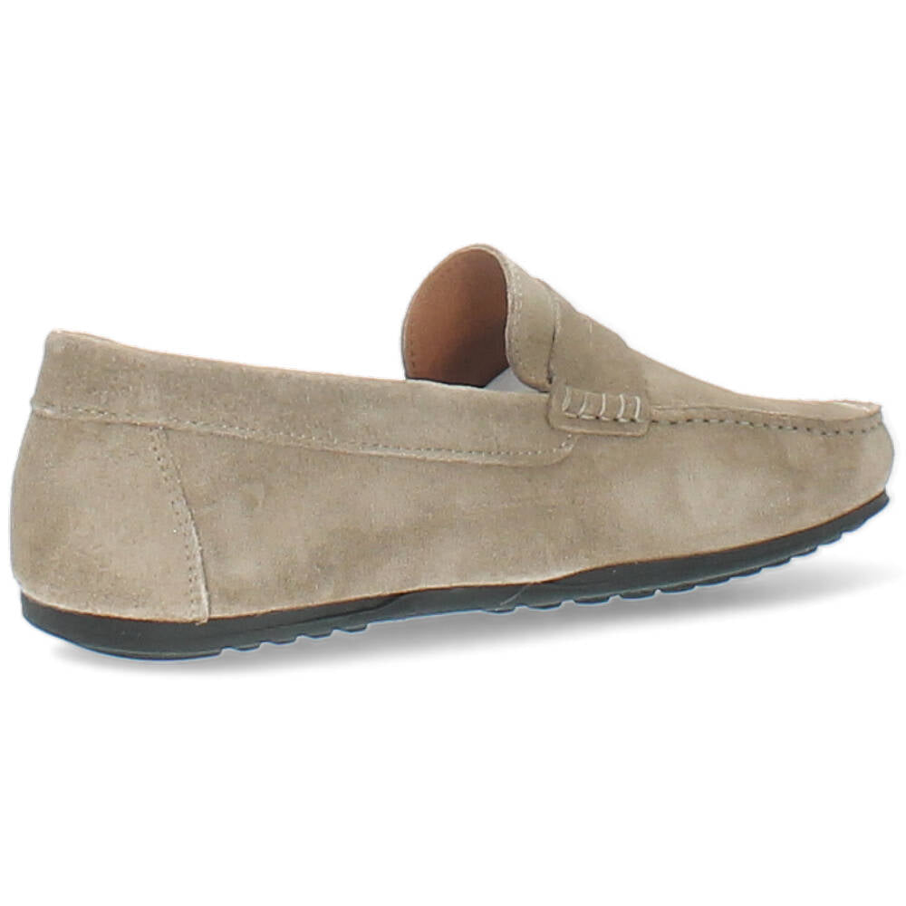 beige mocassin