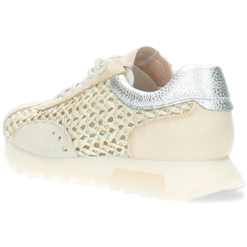 beige sneaker