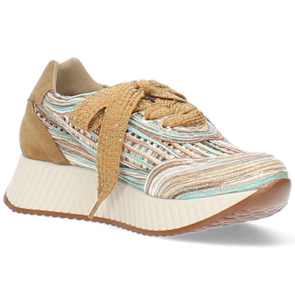cognac sneaker