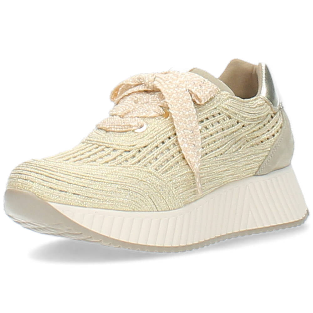 beige sneaker