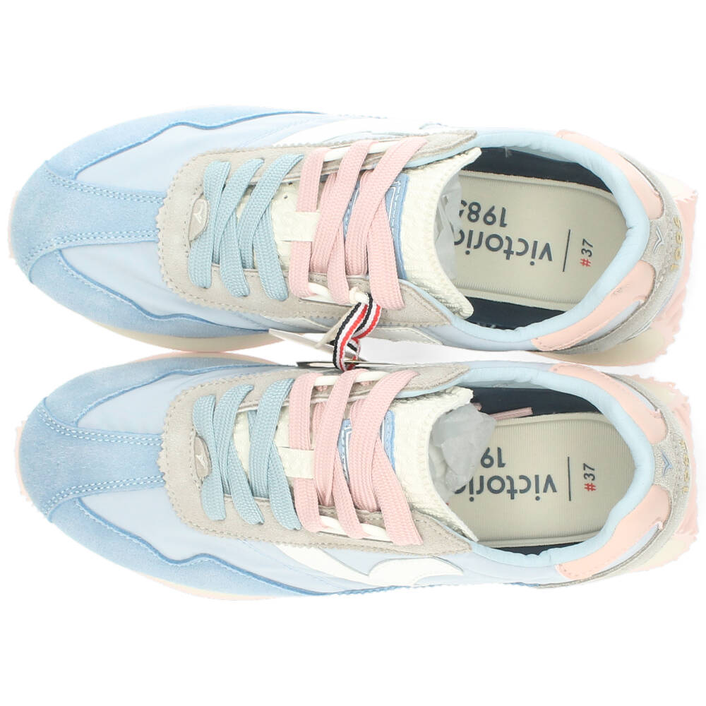 blauwe sneaker