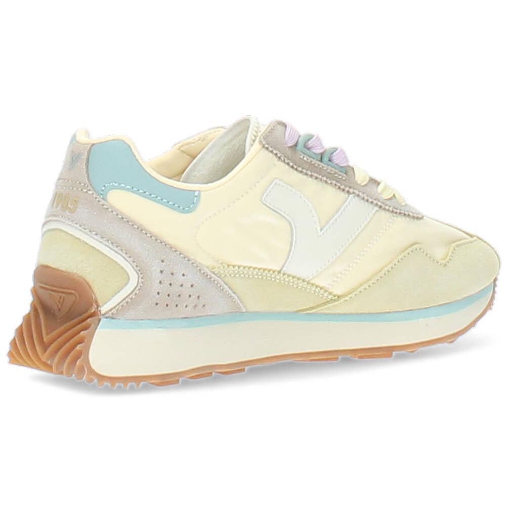 gele sneaker