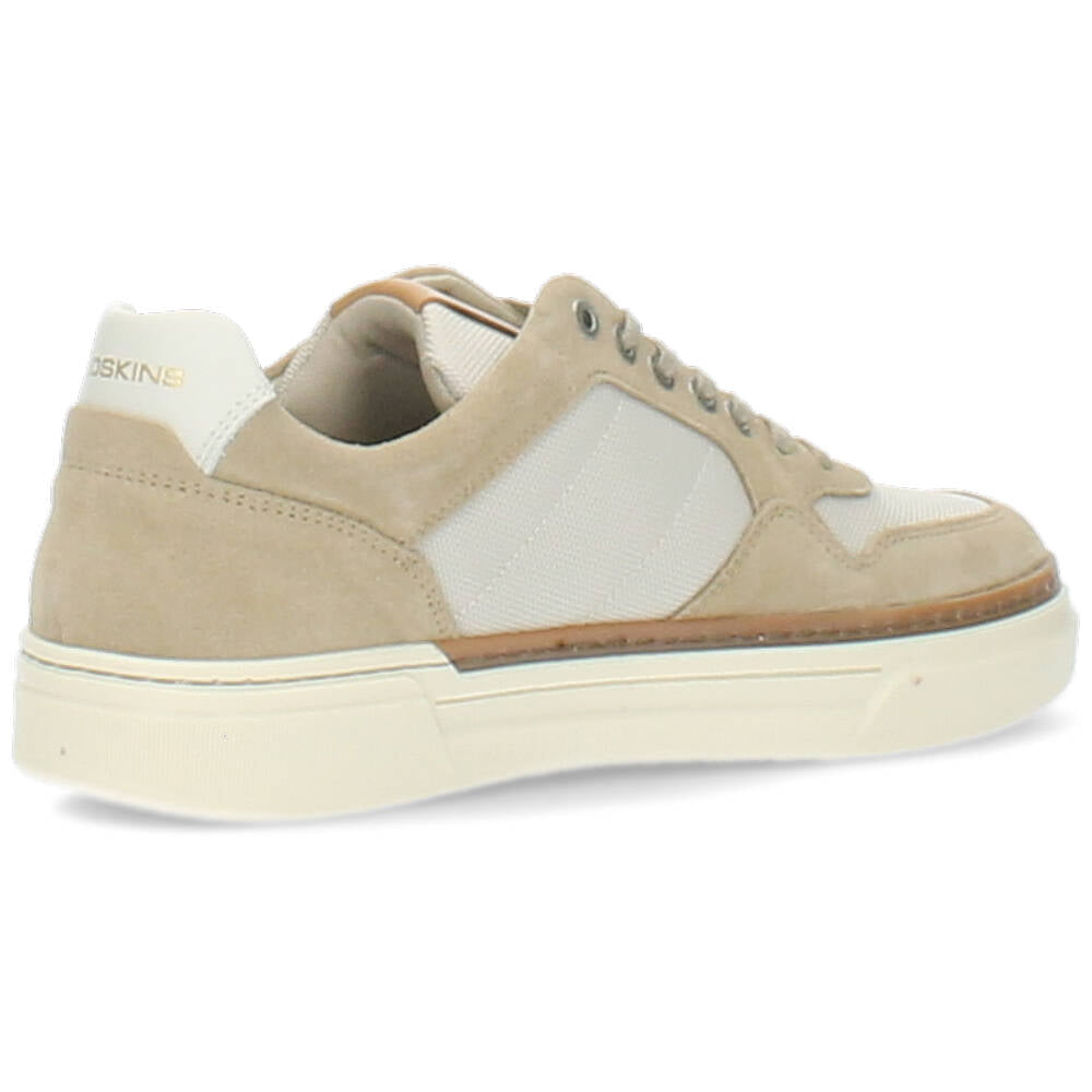 beige sneaker