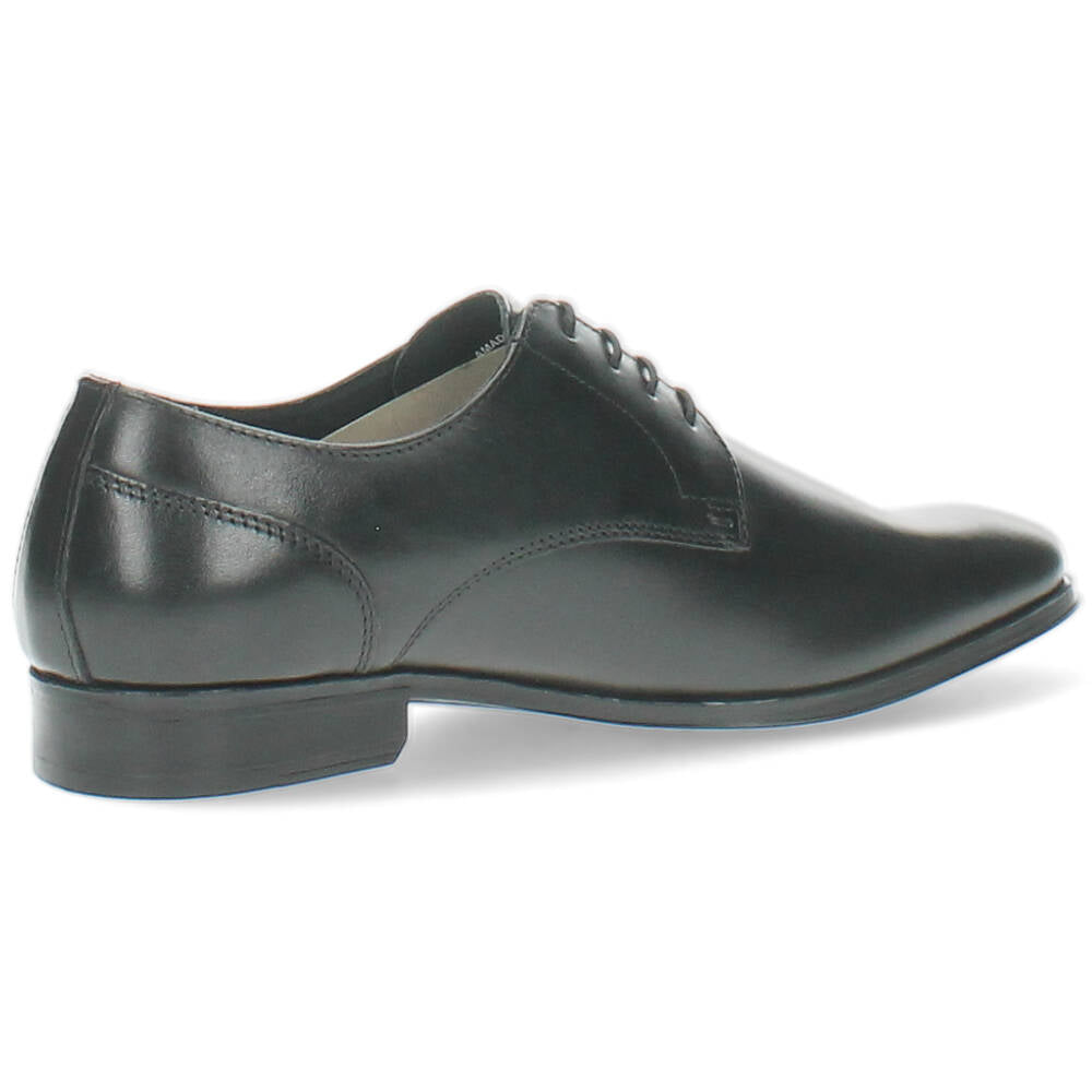 zwarte geklede herenschoen