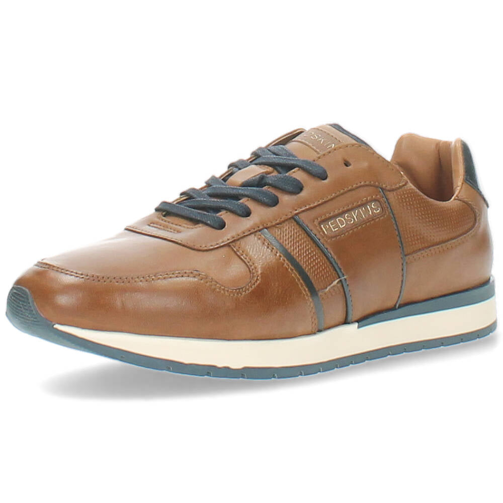 cognac sneaker