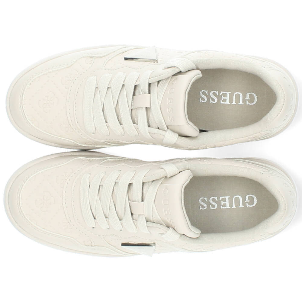 beige sneaker