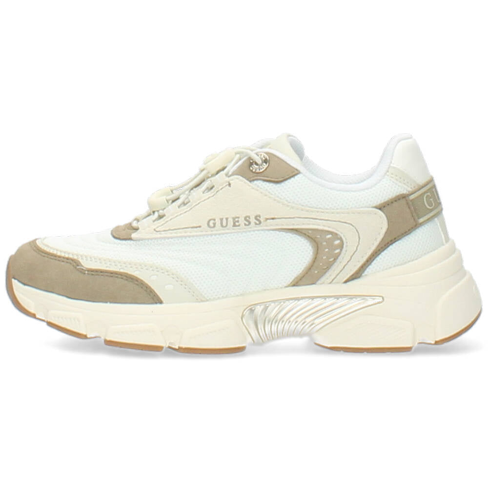 beige sneaker
