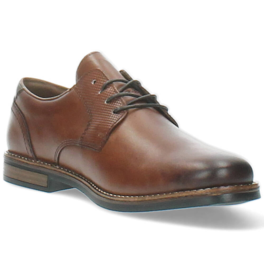 bruine geklede schoen