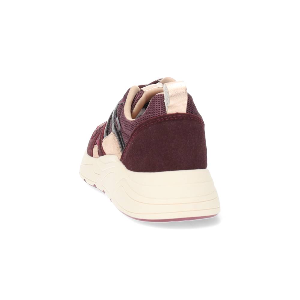 burgundy sneaker