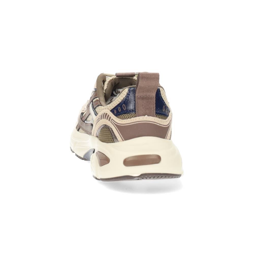 beige sneaker