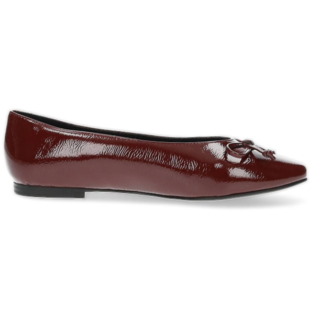 bordeaux ballerina