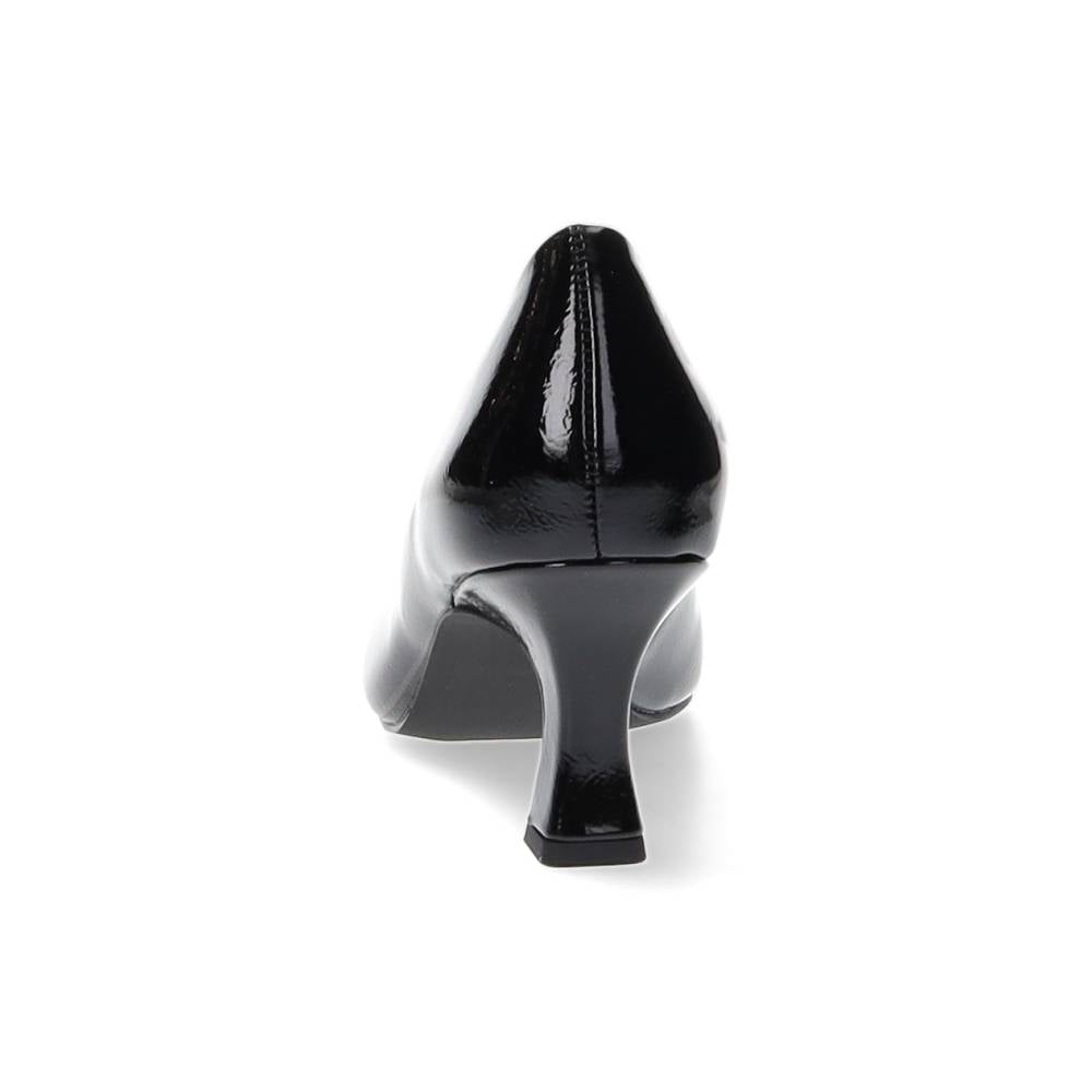 zwarte pump