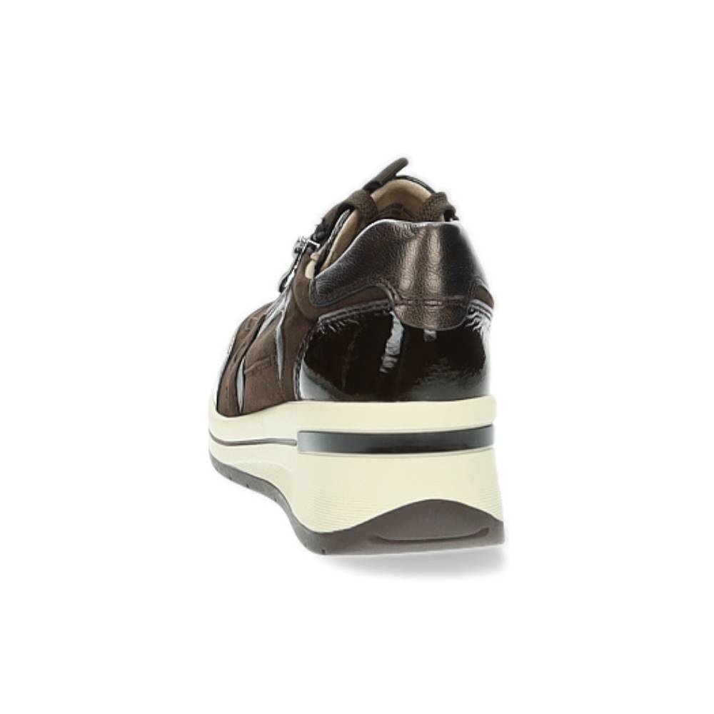 bruine sneaker