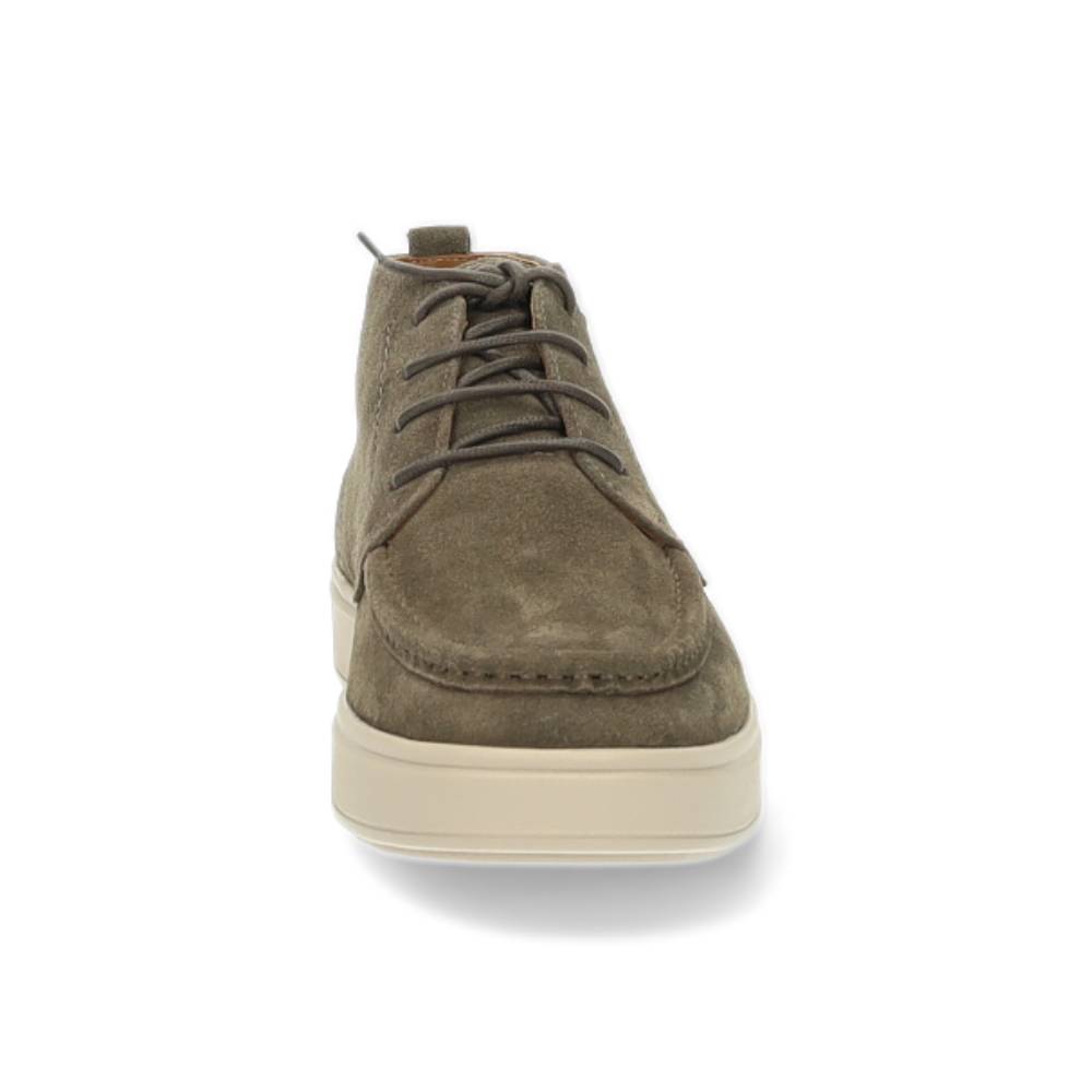 taupe sneaker