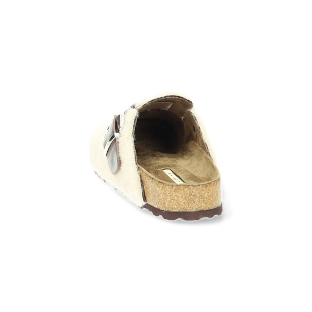 beige pantoffel
