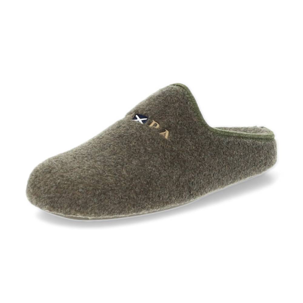 kaki pantoffel