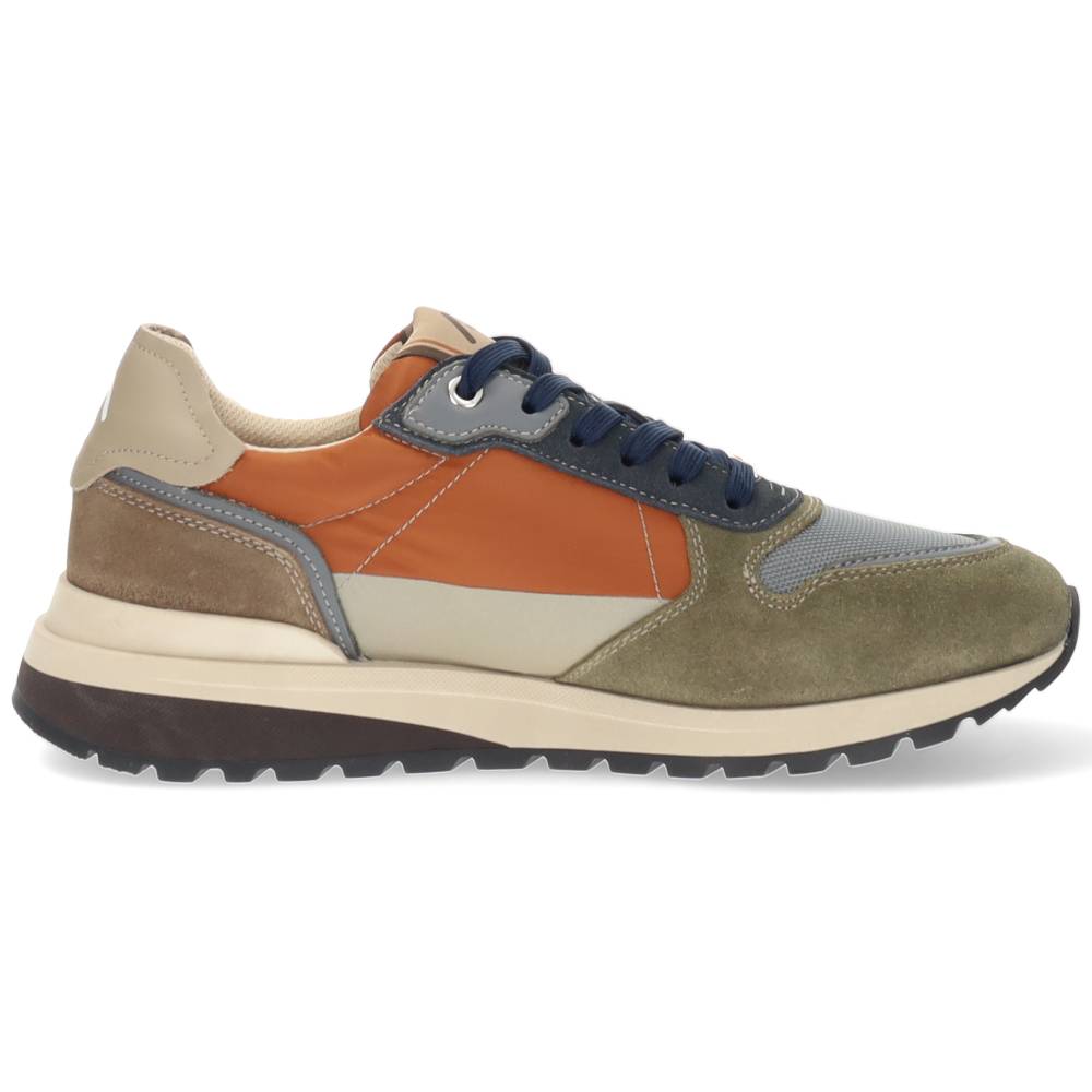 kaki sneaker