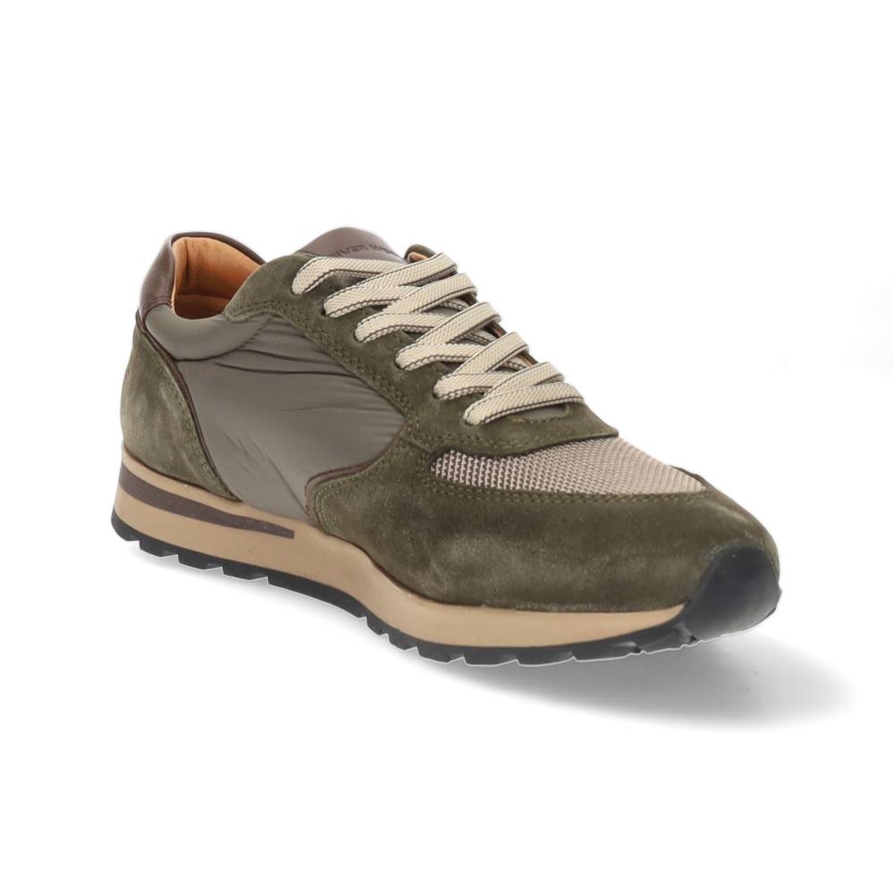 kaki sneaker