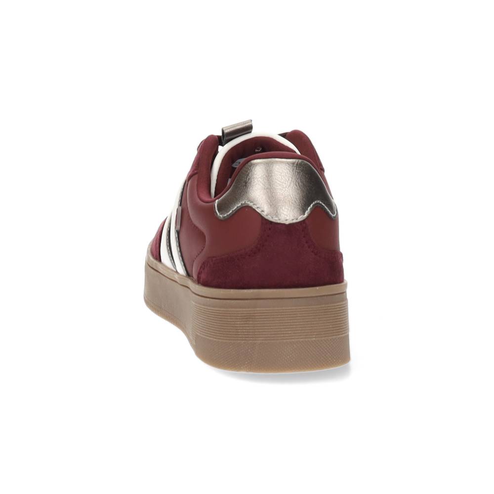 bordeaux sneaker