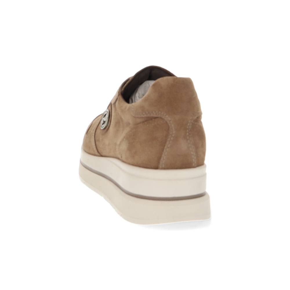 natural sneaker