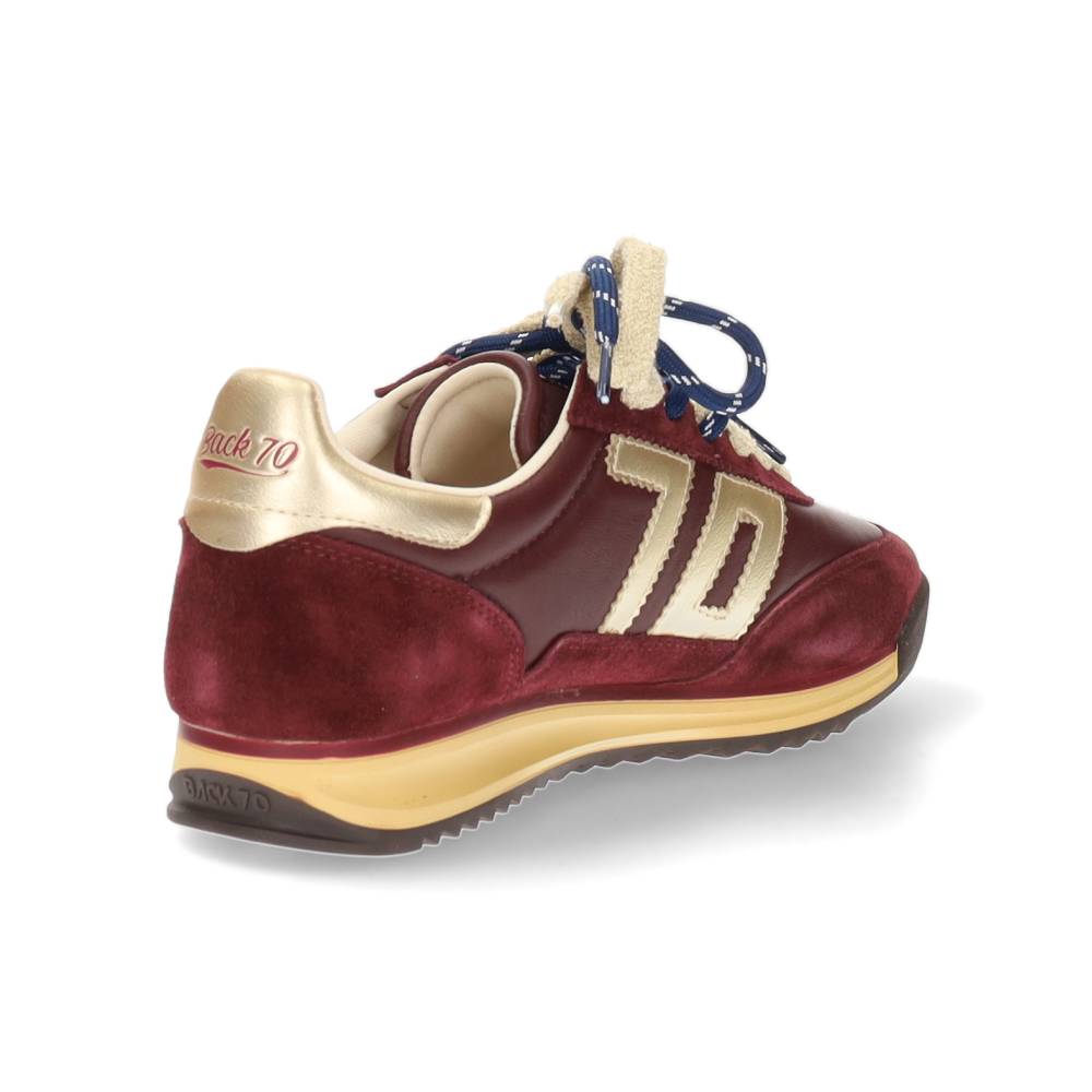 bordeaux sneaker