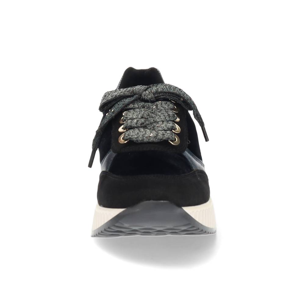 zwarte sneaker
