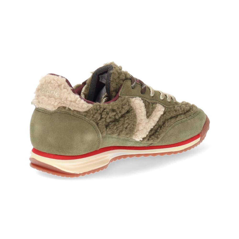 kaki sneaker