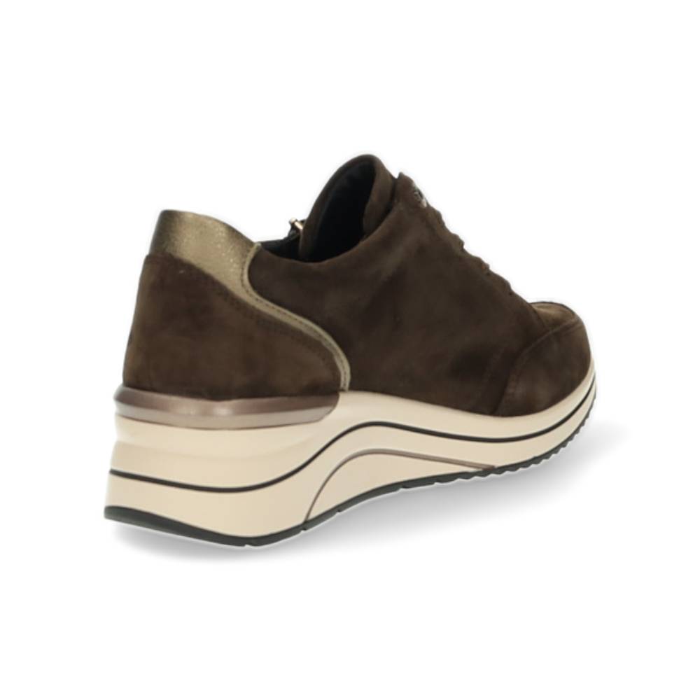 donkerbruine sneaker