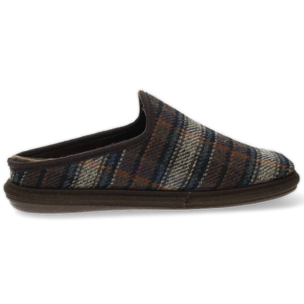 bruine pantoffel