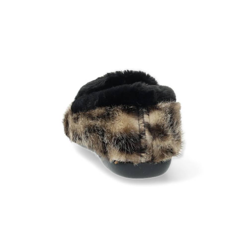 bruine pantoffel
