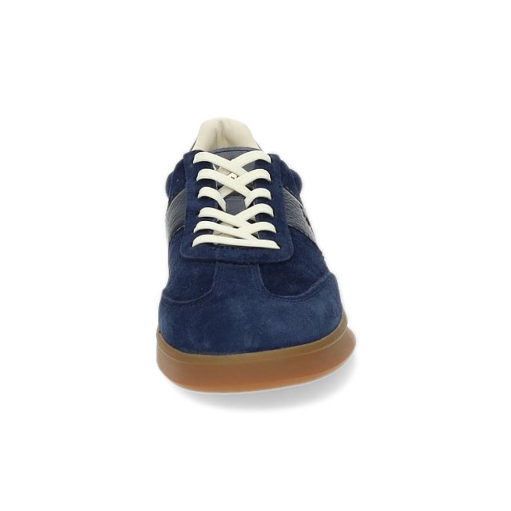 blauwe sneaker