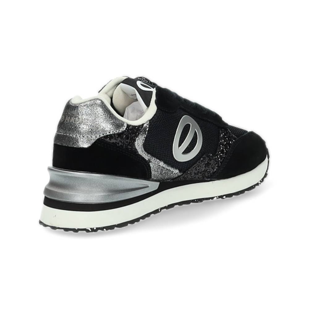 zwarte sneaker