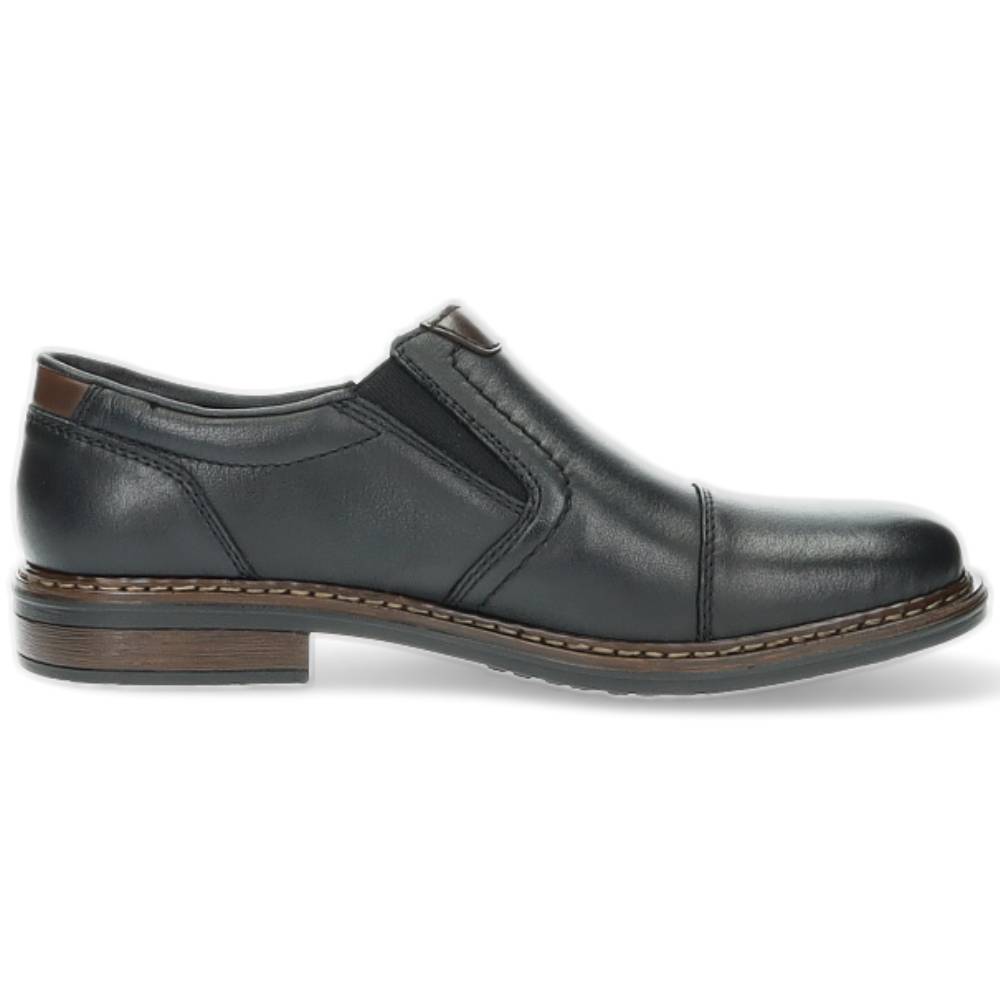 zwarte geklede mocassin