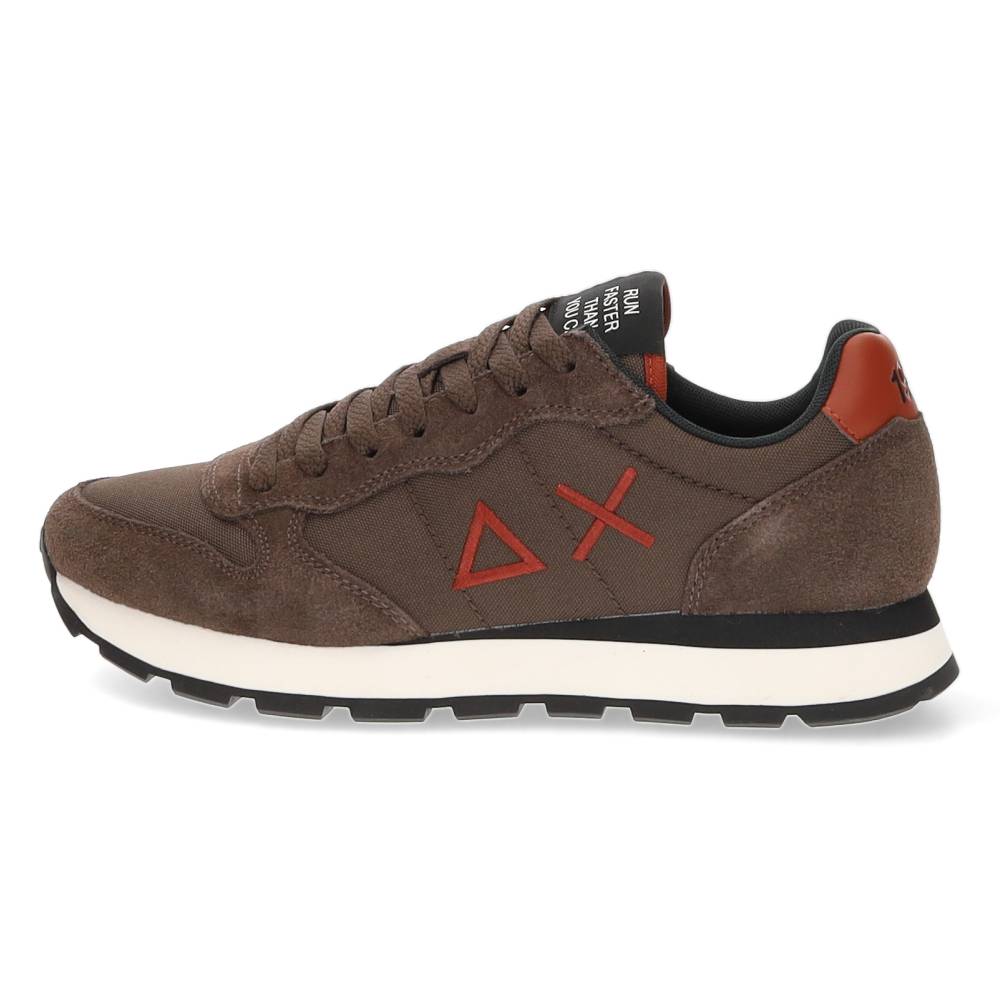 bruine sneaker