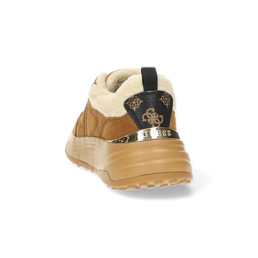 cognac sneaker