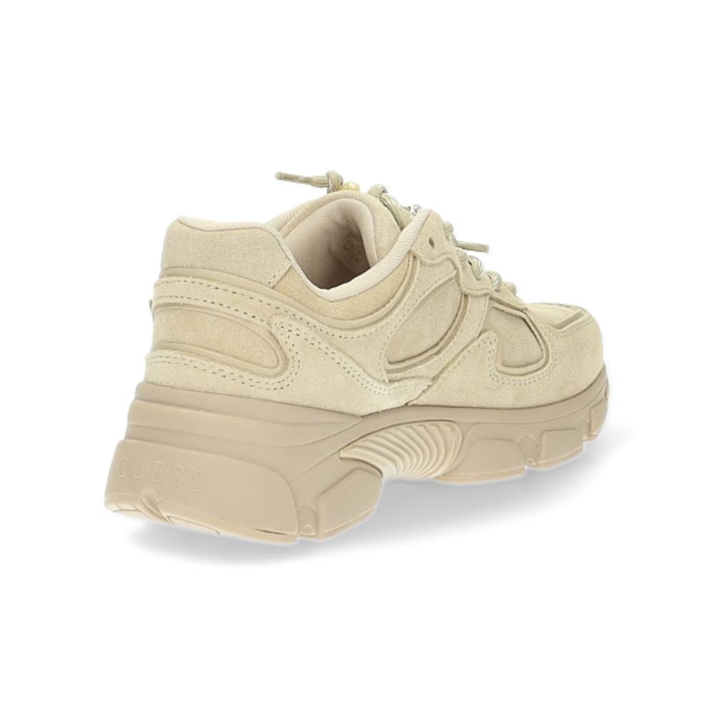 beige sneaker