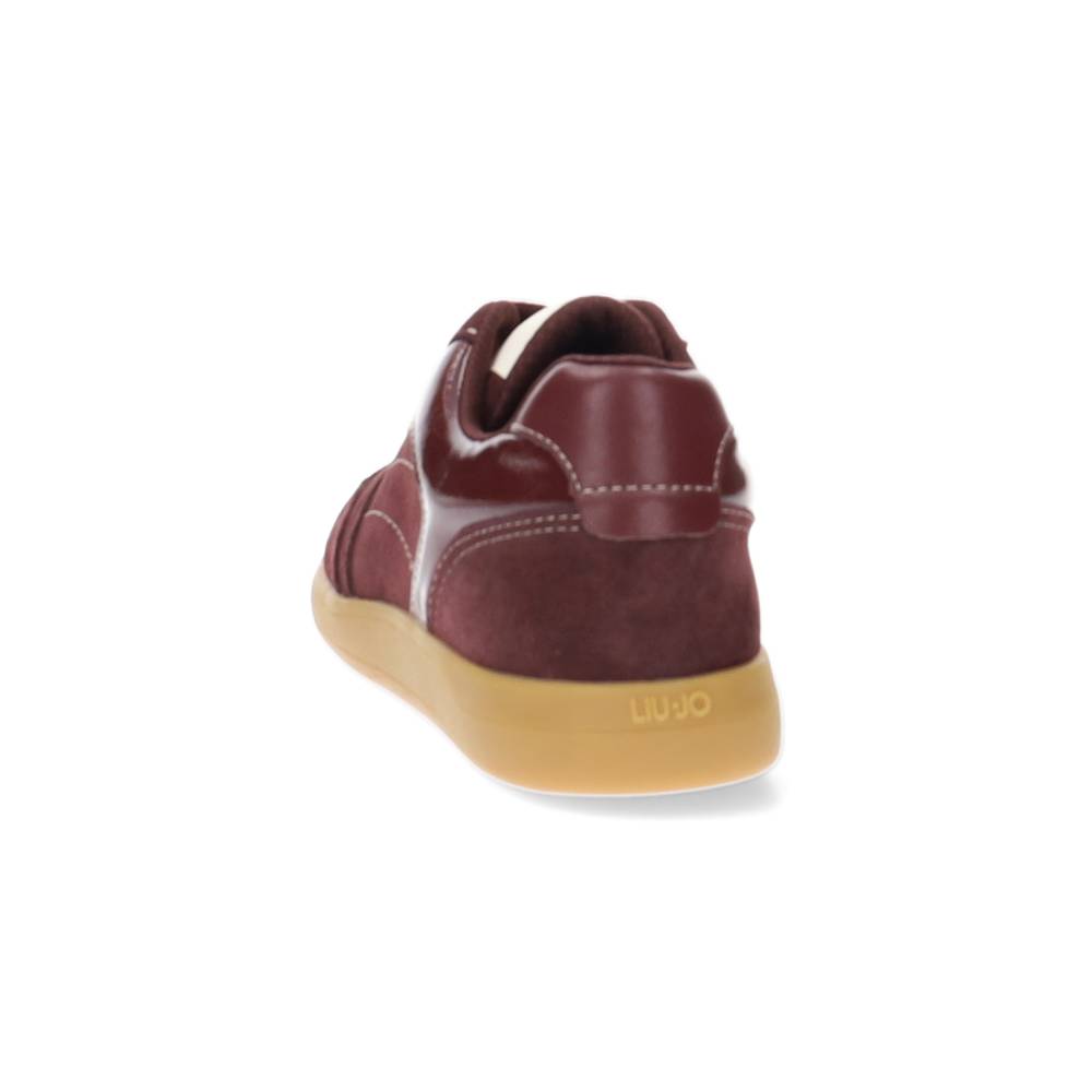 bordeaux sneaker