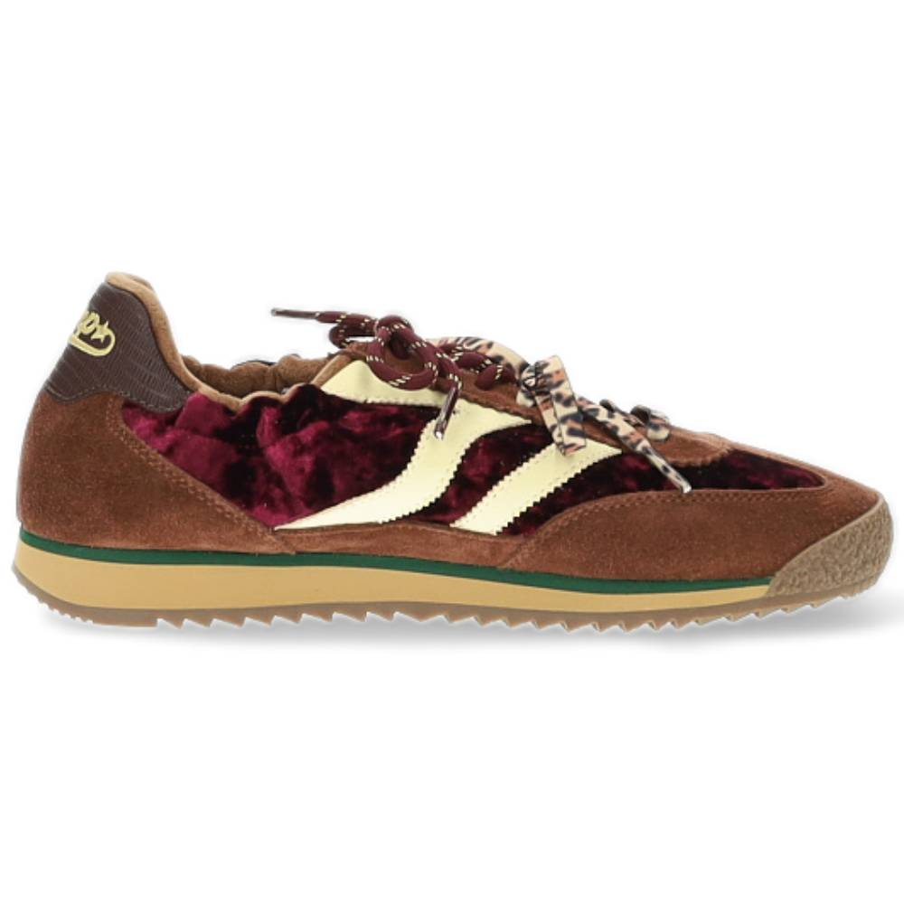 bordeaux sneaker