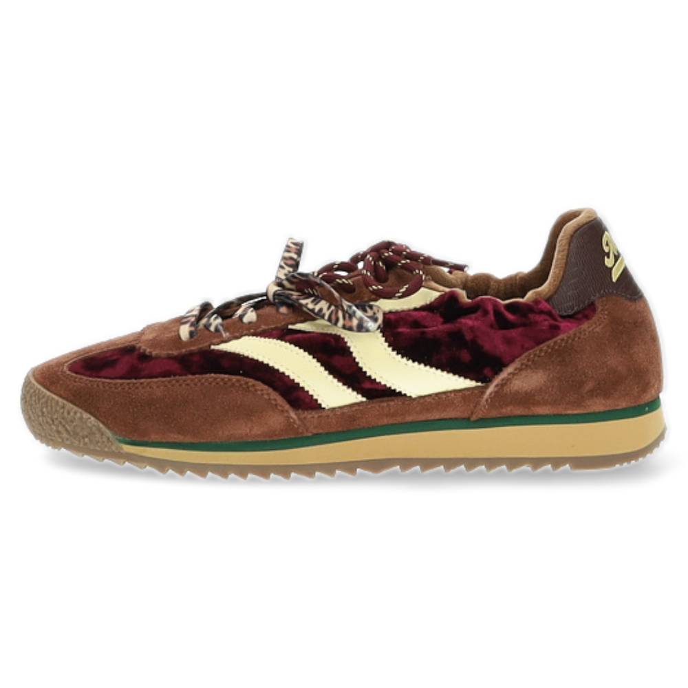 bordeaux sneaker