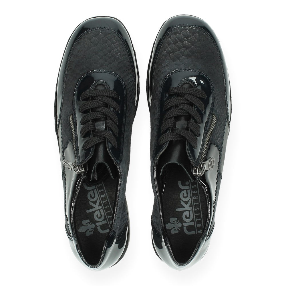 Blauwe sneakers