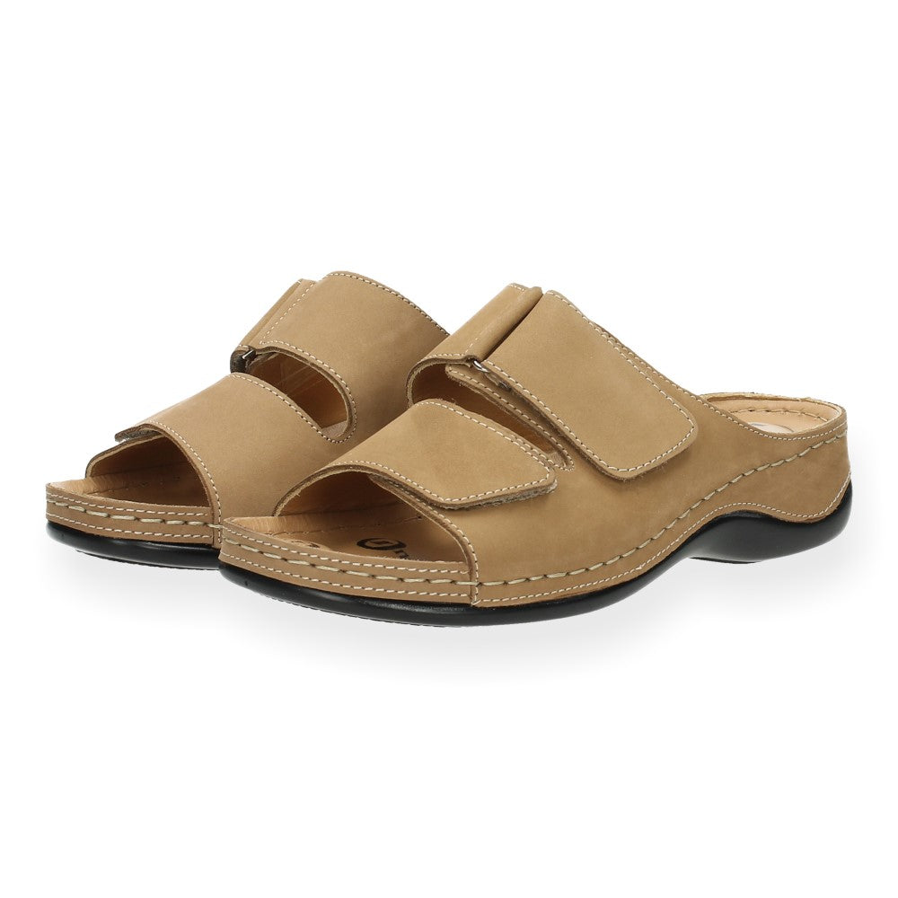 Beige slippers