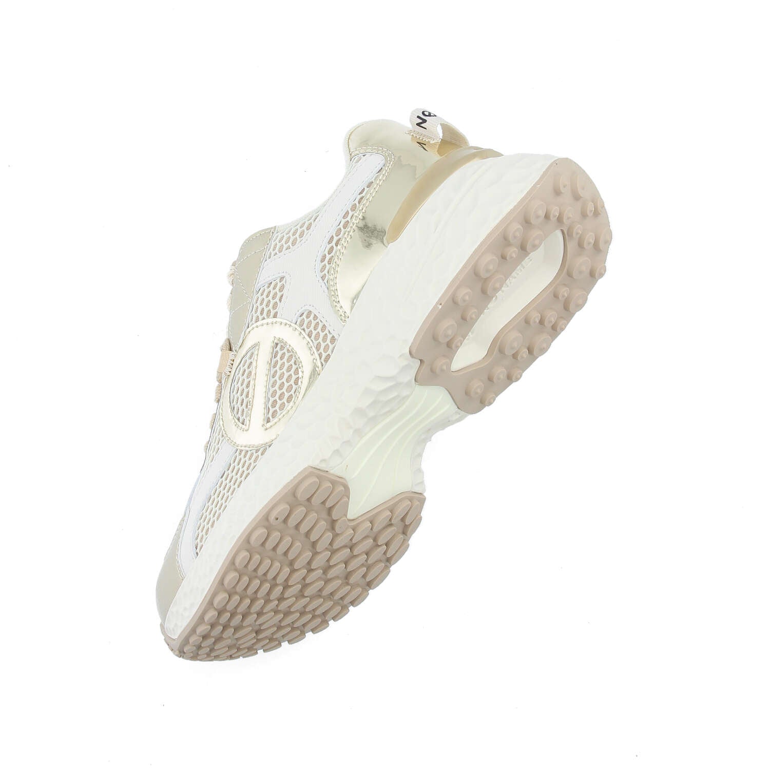 Ecru sneakers
