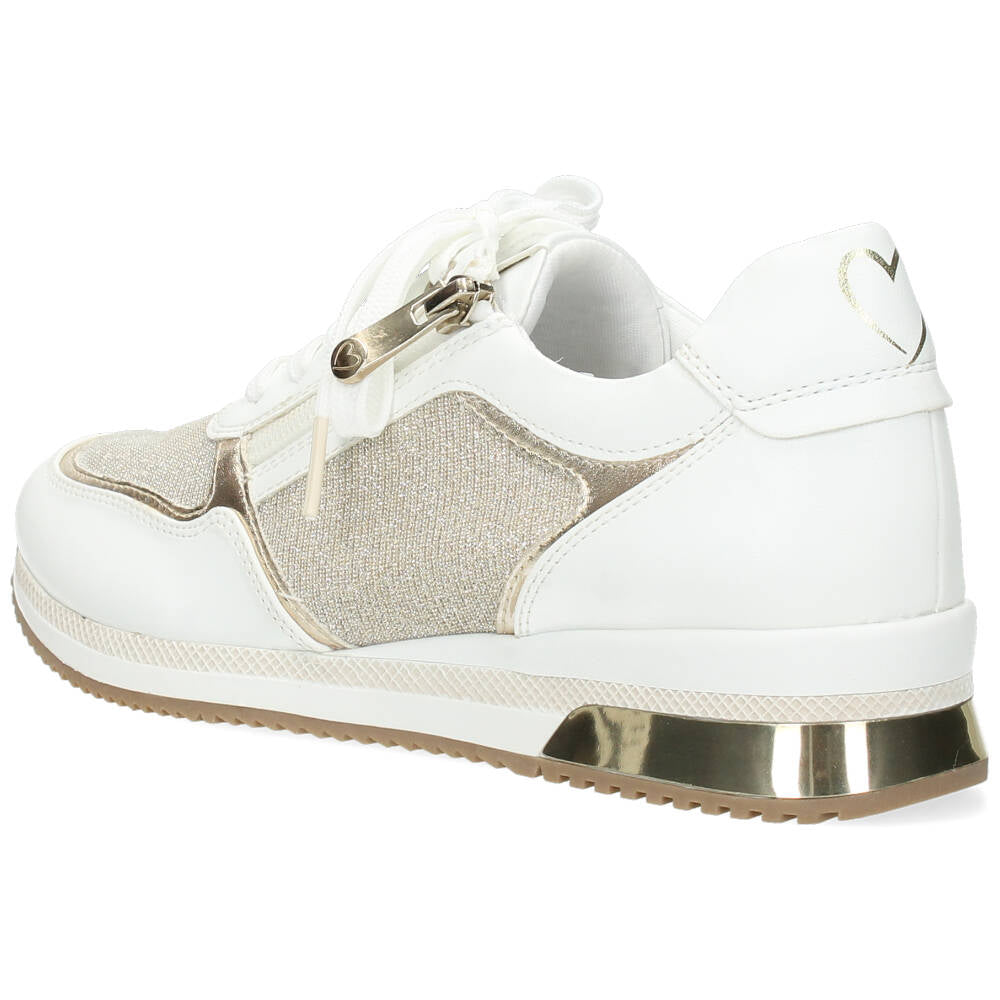 Witte sneakers