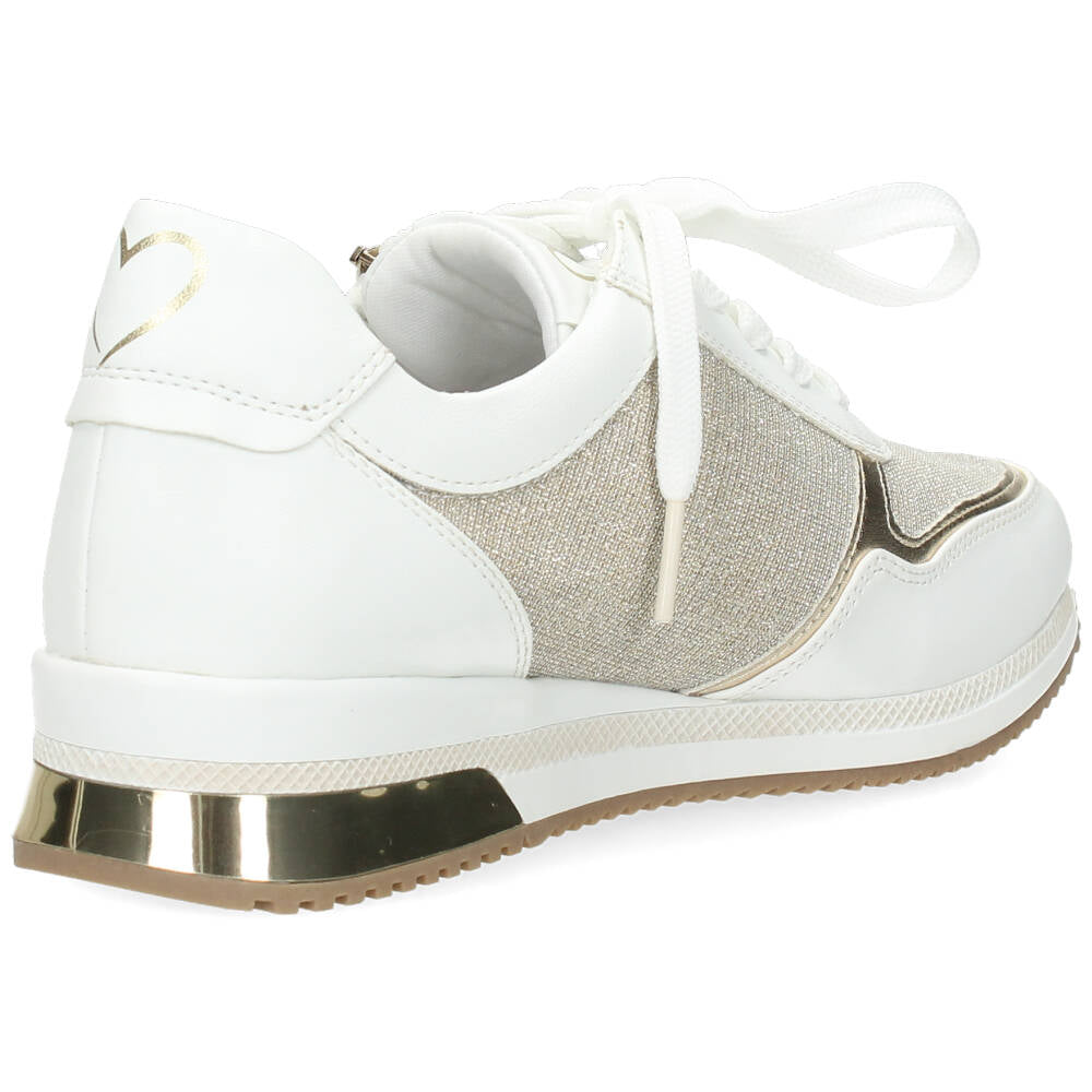 Witte sneakers